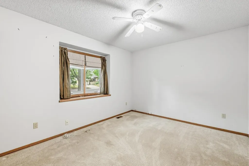 1108 E James Street Derby KS 67037