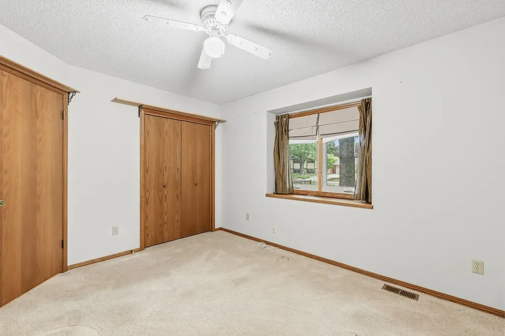 1108 E James Street Derby KS 67037