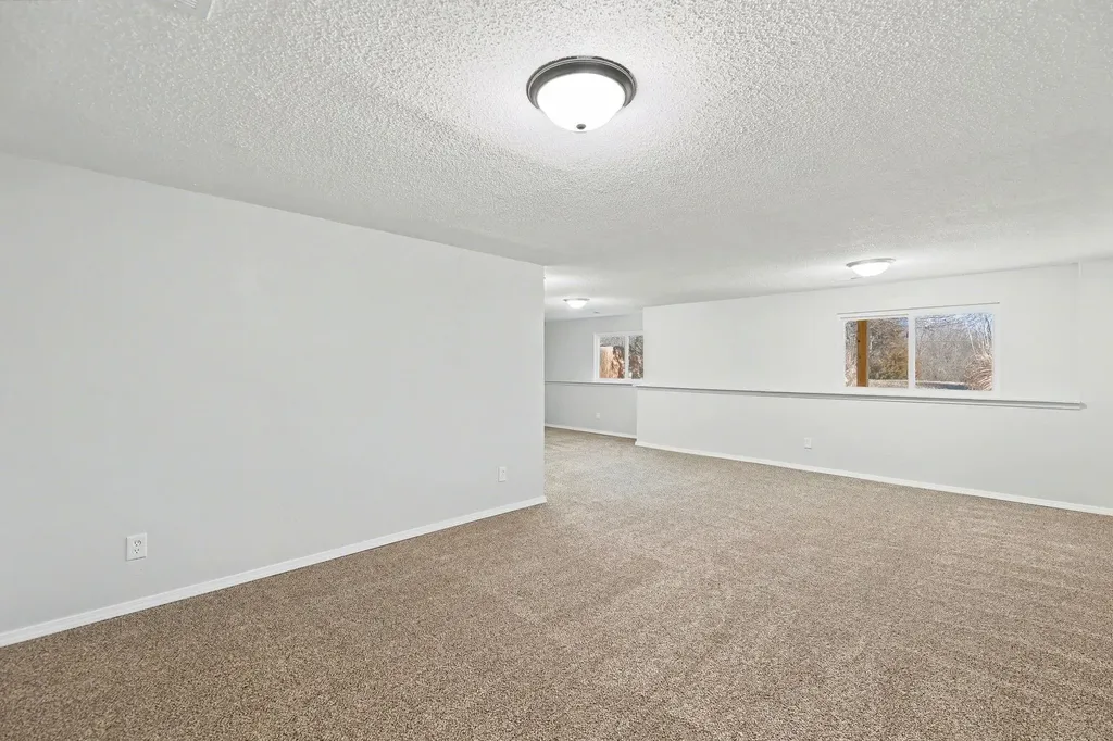 5102 N Blackhawk Street Wichita KS 67219