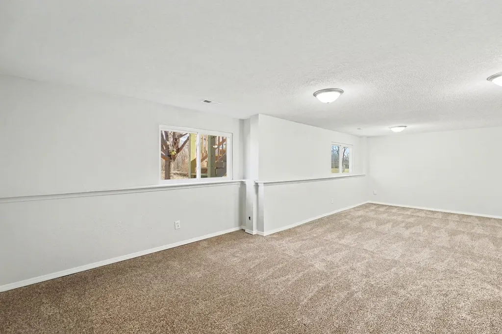 5102 N Blackhawk Street Wichita KS 67219