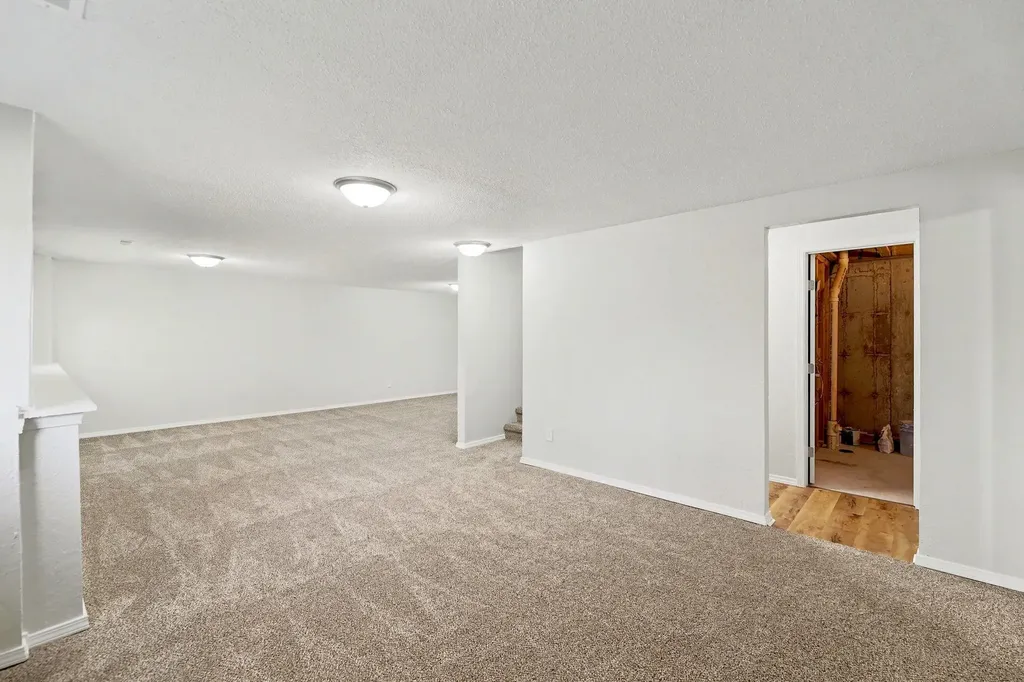 5102 N Blackhawk Street Wichita KS 67219