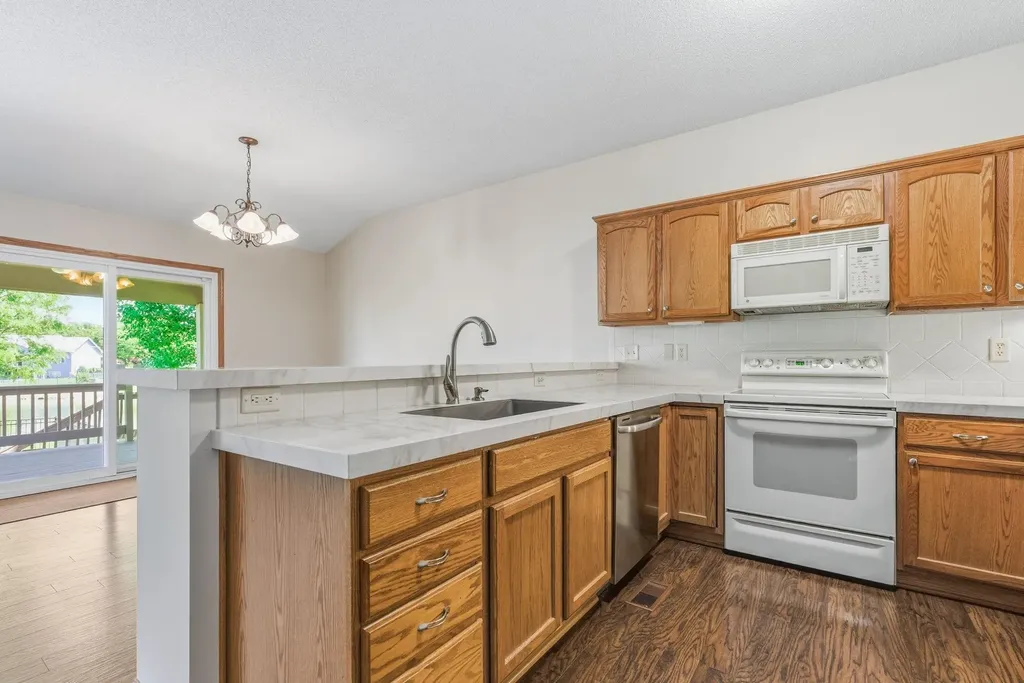 2326 N Covington Street Wichita KS 67205