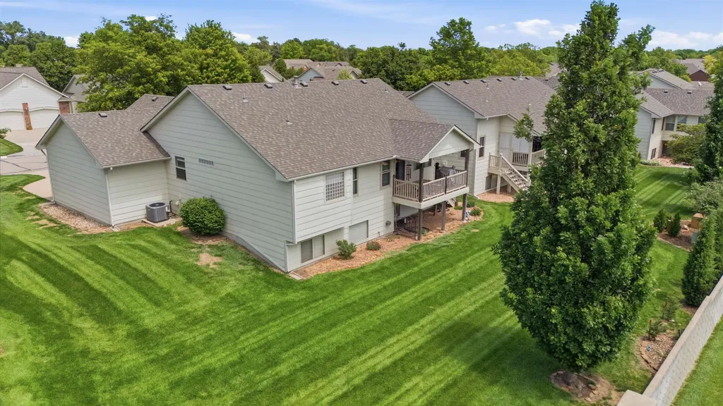269 S Maple Dunes Court Wichita KS 67235