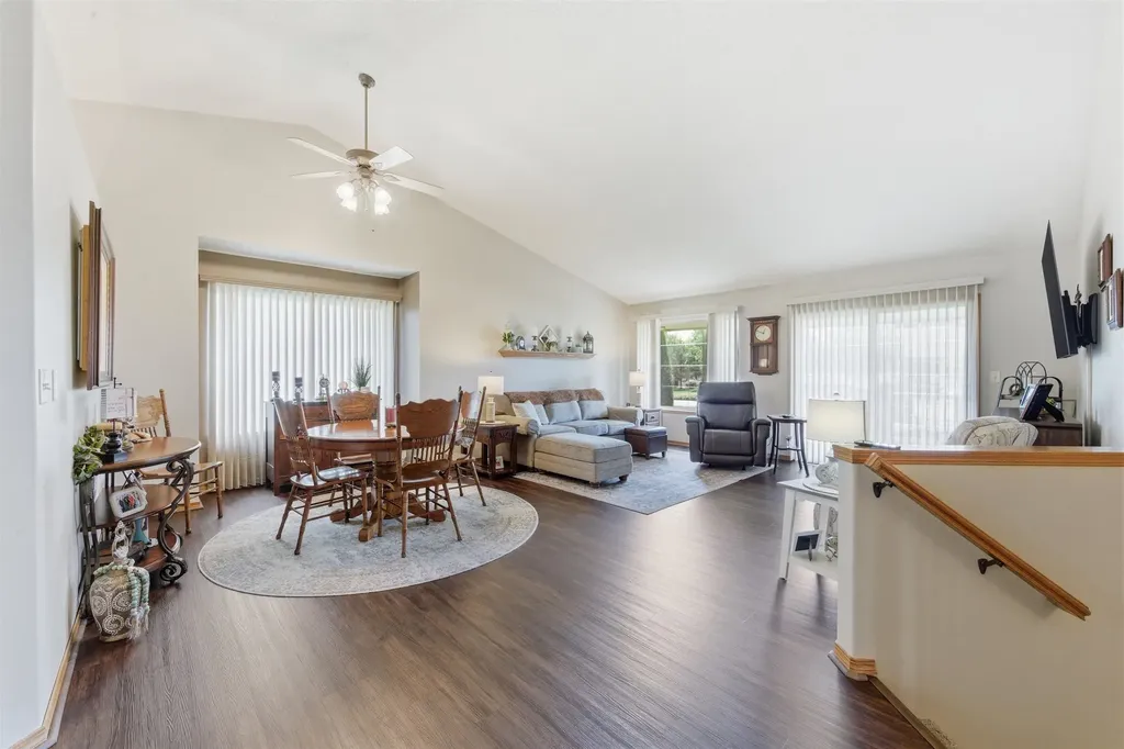 269 S Maple Dunes Court Wichita KS 67235