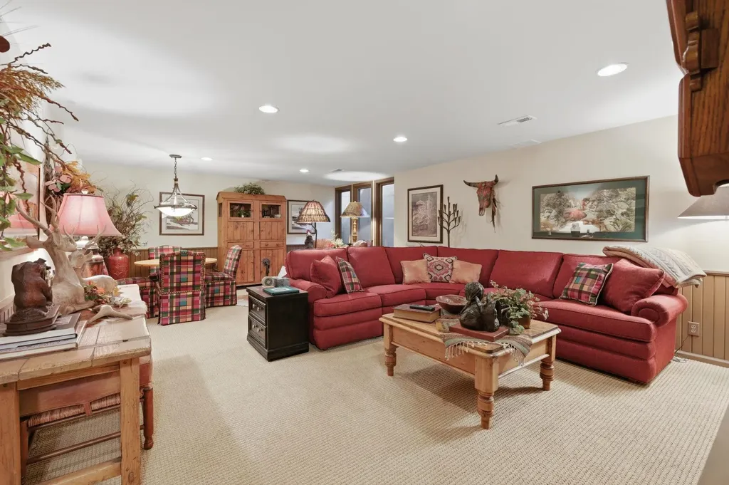 1440 N Gatewood Wichita KS 67206