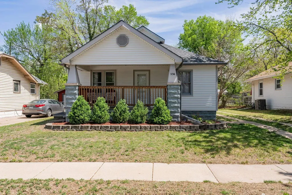 236 N Sedgwick Street Wichita KS 67203
