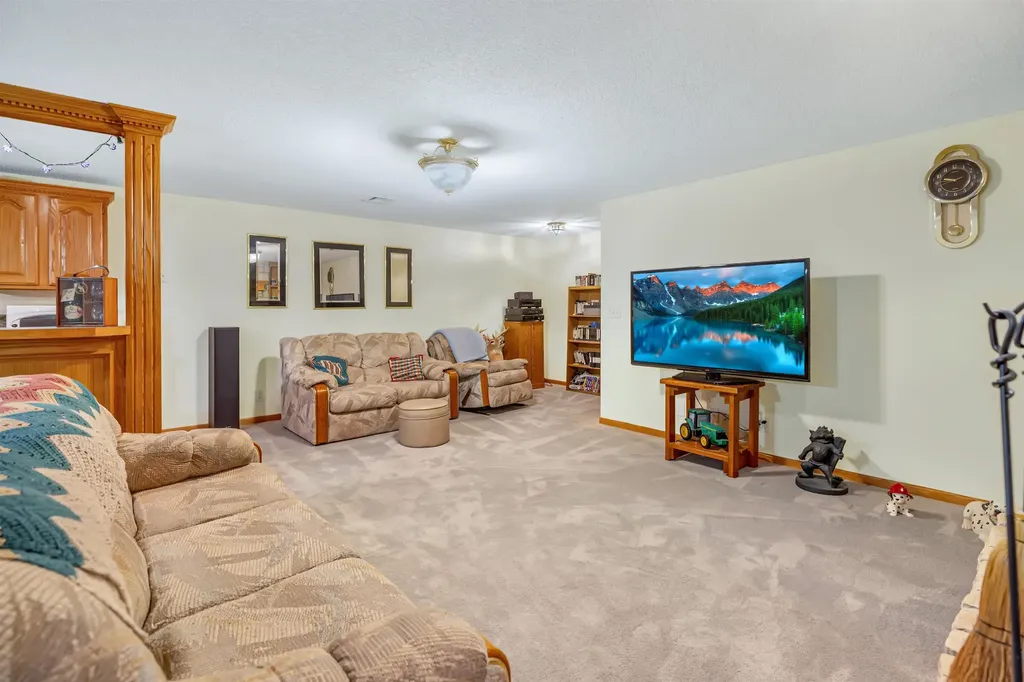 19447 SW Meadowlark Road Rose Hill KS 67133-8527