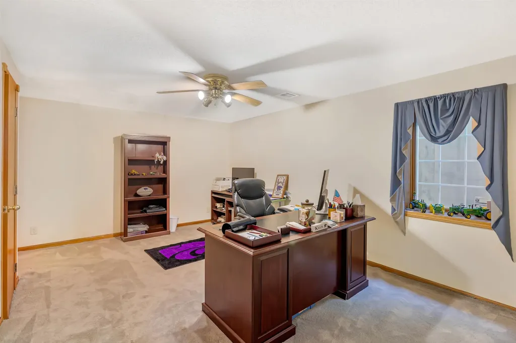 19447 SW Meadowlark Road Rose Hill KS 67133-8527