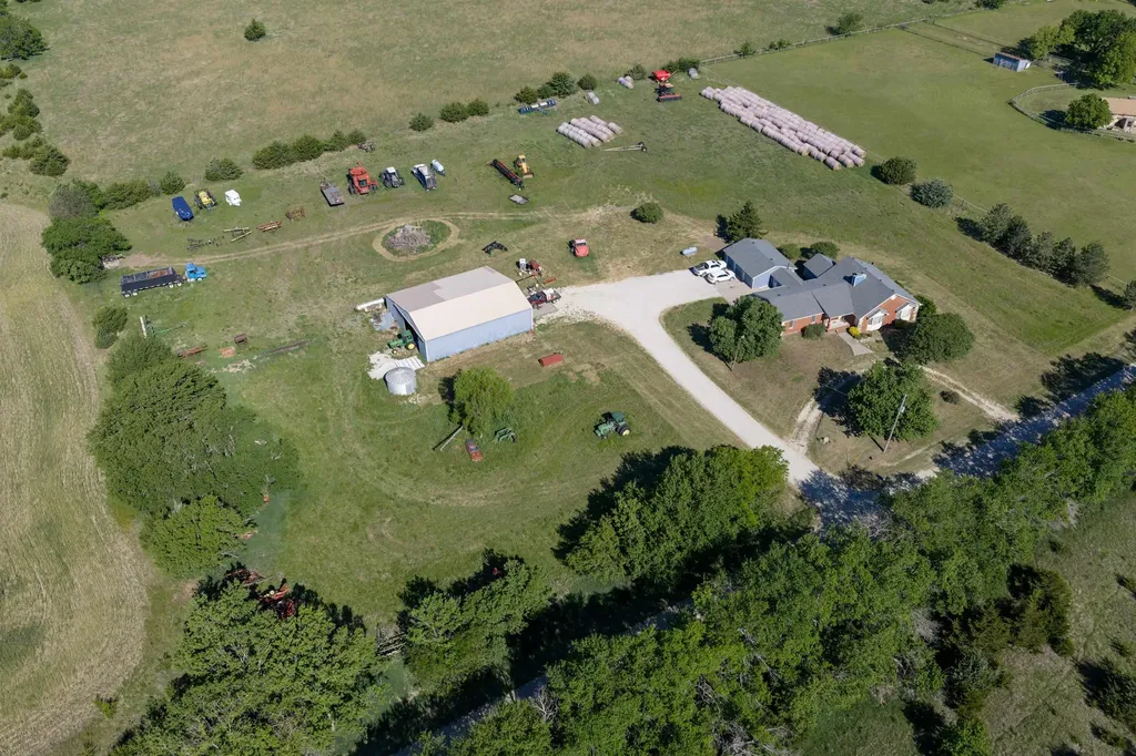 19447 SW Meadowlark Road Rose Hill KS 67133-8527