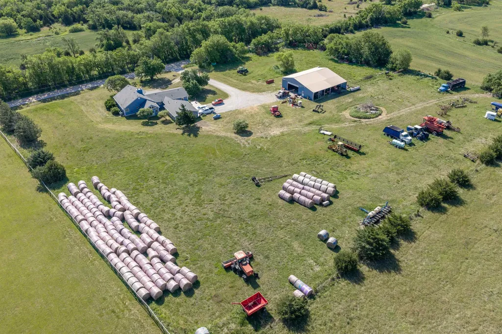 19447 SW Meadowlark Road Rose Hill KS 67133-8527