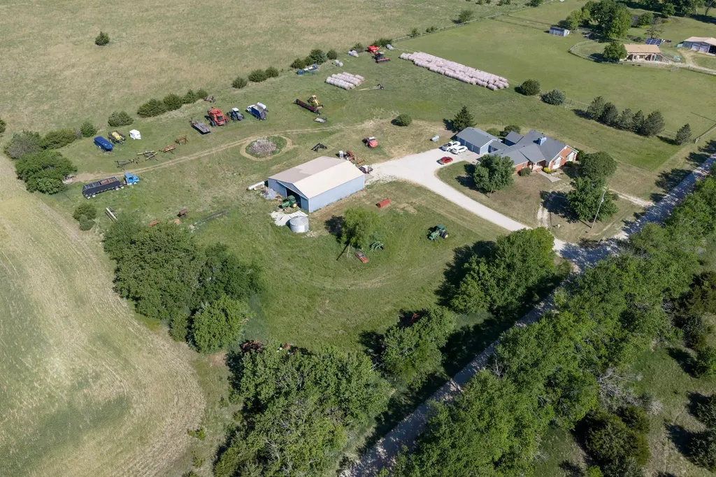 19447 SW Meadowlark Road Rose Hill KS 67133-8527