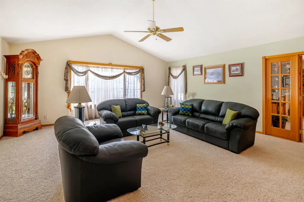 19447 SW Meadowlark Road Rose Hill KS 67133-8527