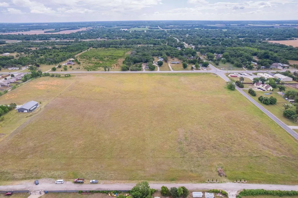 7811 S Broadway Haysville KS 67060