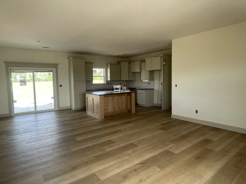 1980 E Limestone Street Andover KS 67002