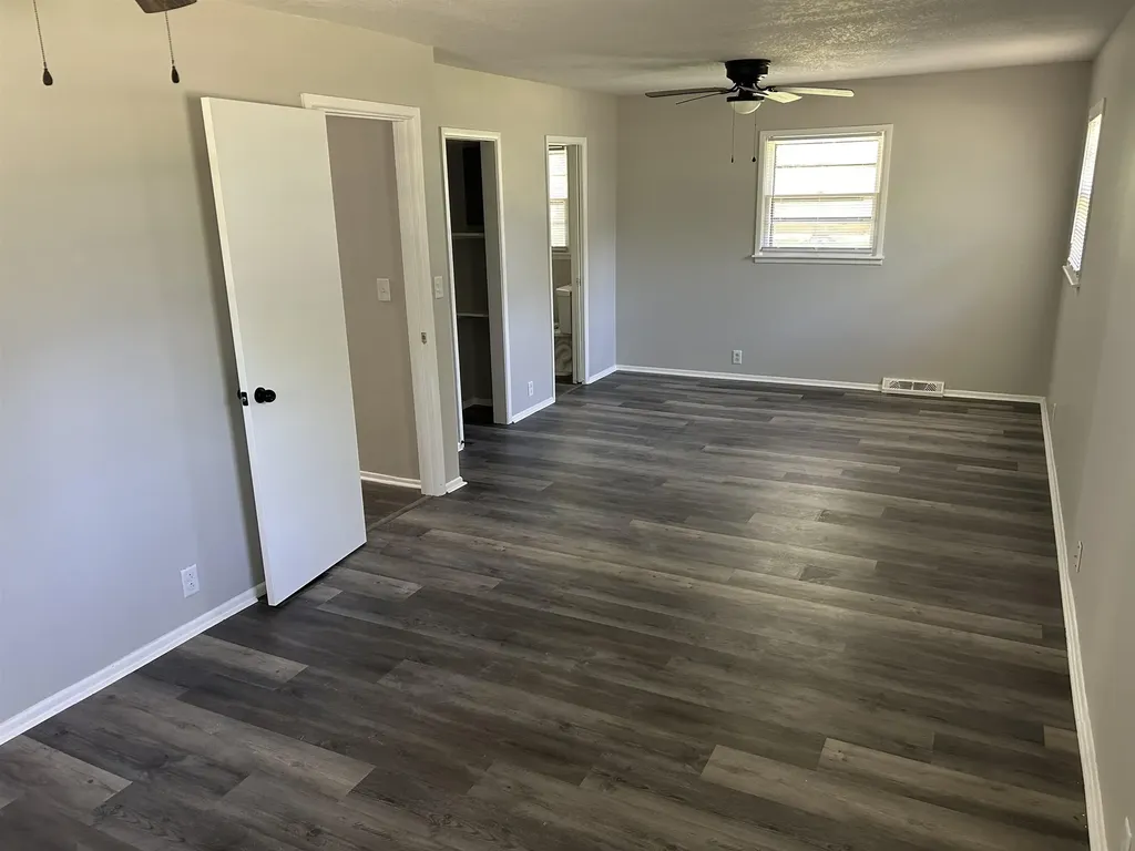 1300 S Fieldcrest Wichita KS 67209