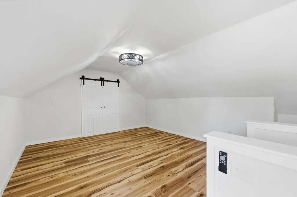 339 S Briarwood Street Norwich KS 67118