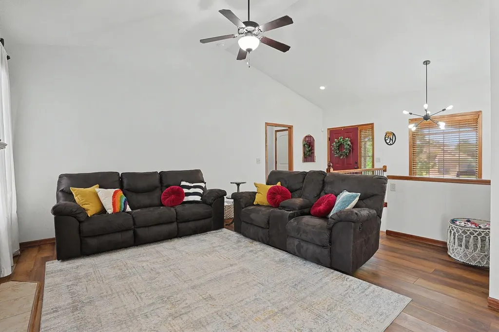 2113 N Walnut Creek Drive Derby KS 67037