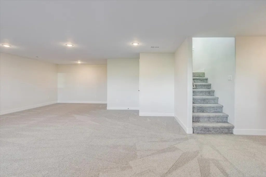 4455 N Grey Meadows Street Maize KS 67101