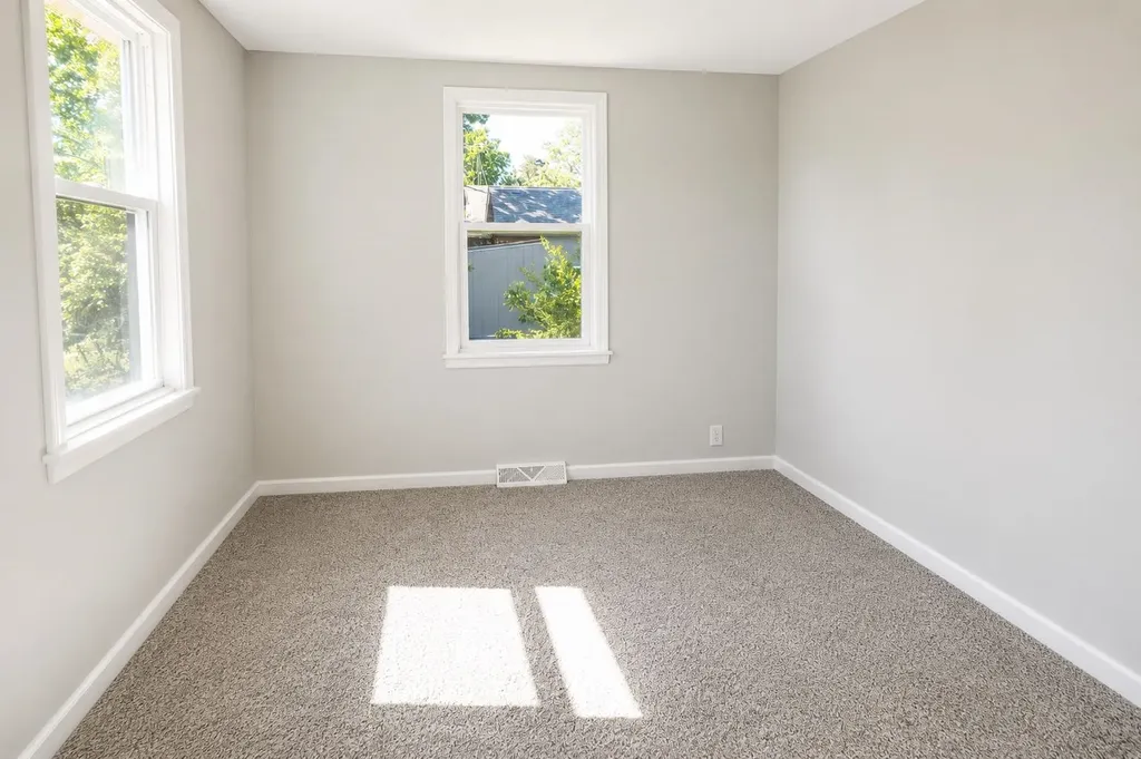 1114 N Pine Street Newton KS 67114