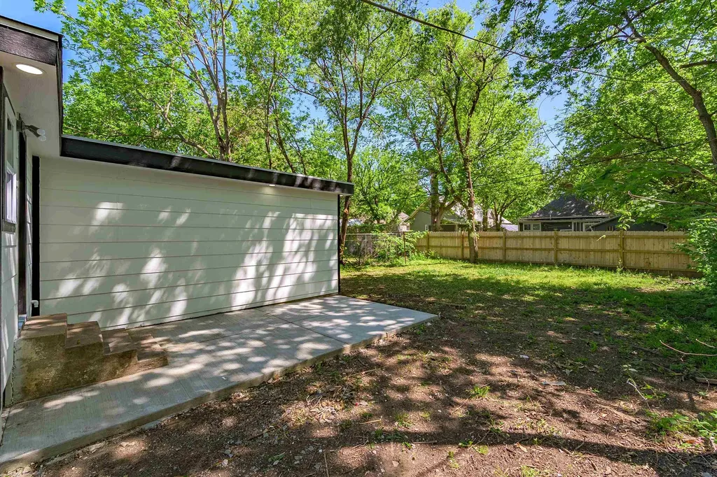 330 N Ash Street Wichita KS 67214-4327