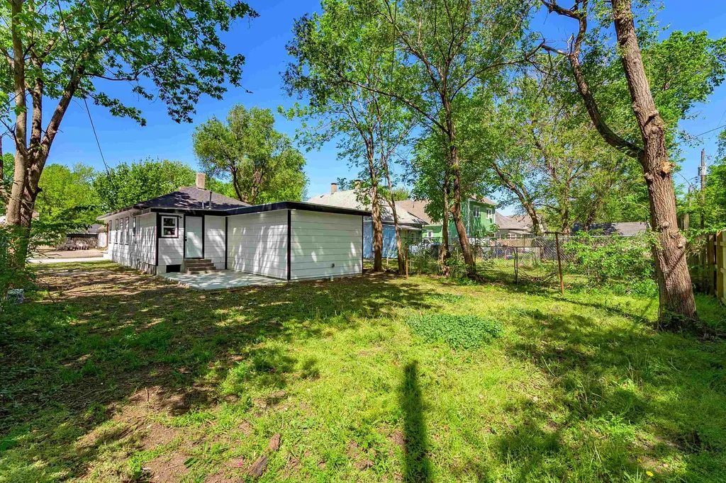 330 N Ash Street Wichita KS 67214-4327
