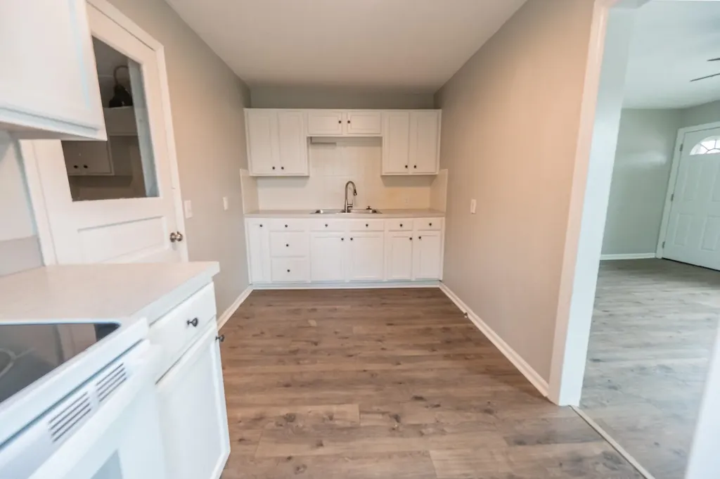 1501-1501 1/2 N Ohio Street Augusta KS 67010