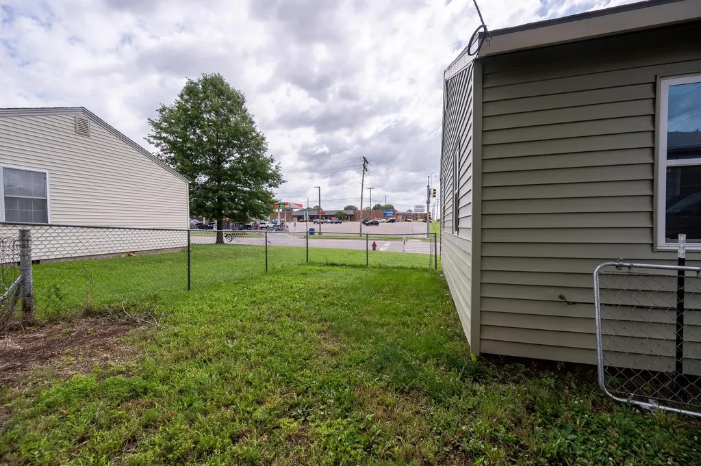1501-1501 1/2 N Ohio Street Augusta KS 67010