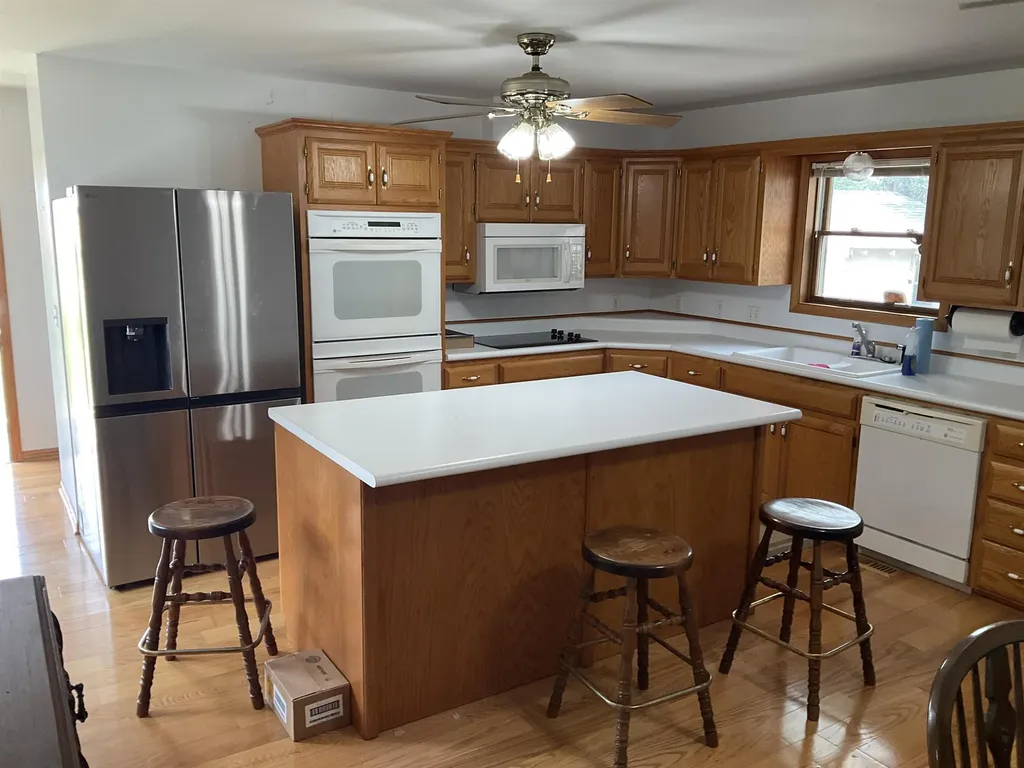 18211 W 109th Street N Sedgwick KS 67135-9544