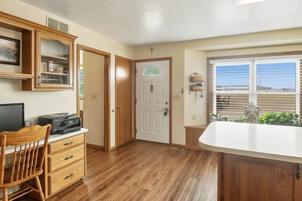 30121 W 63rd Street S Cheney KS 67050