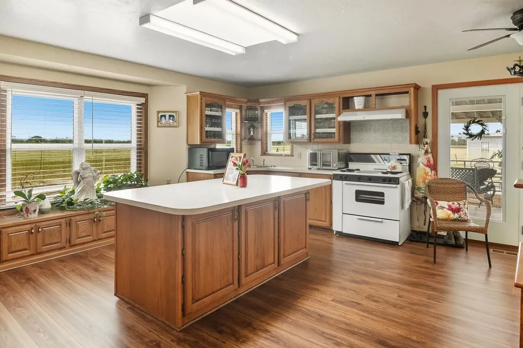 30121 W 63rd Street S Cheney KS 67050