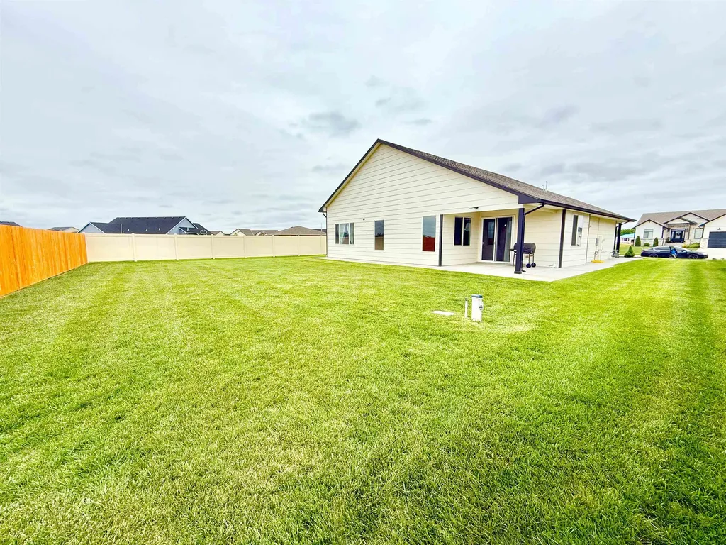 2540 S Spring Hollow Street Wichita KS 67230