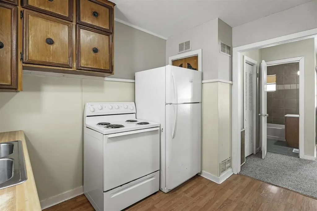 121-127 W 31st Street N Wichita KS 67204