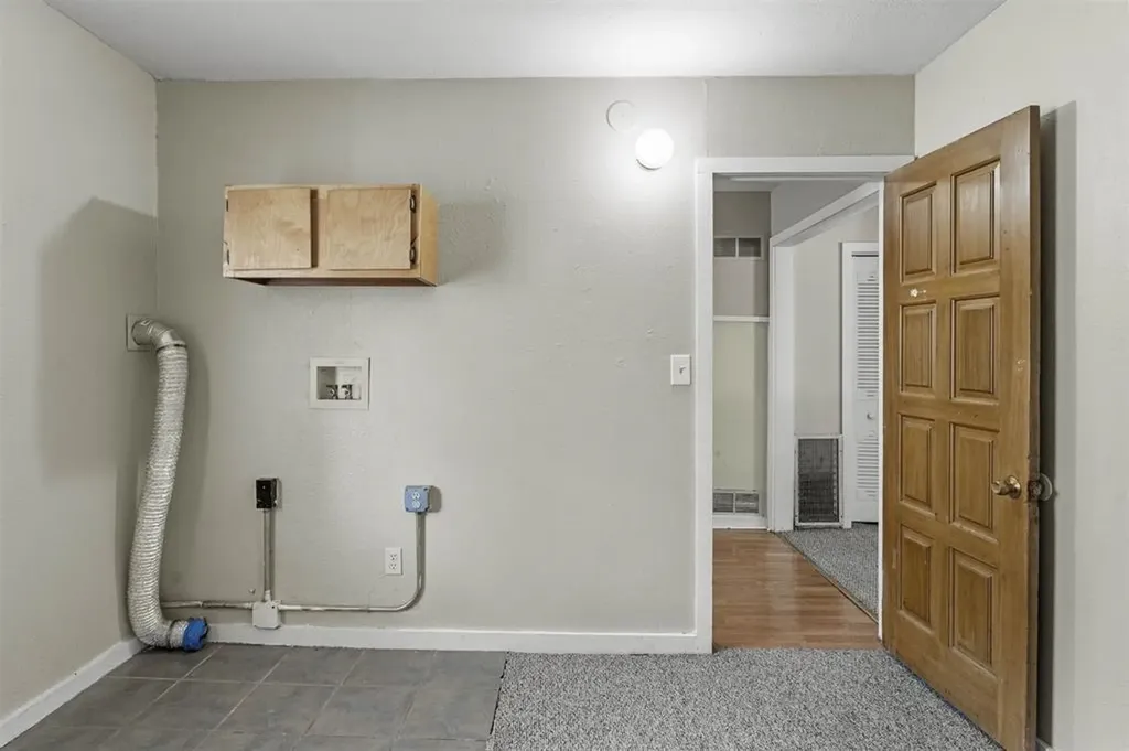 121-127 W 31st Street N Wichita KS 67204
