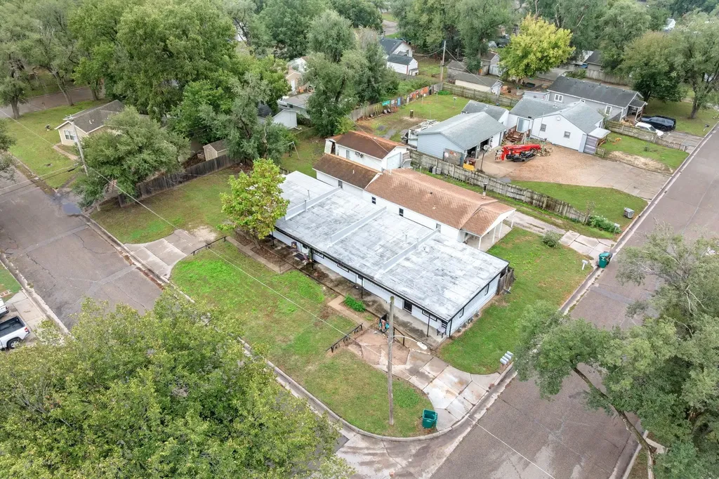 121-127 W 31st Street N Wichita KS 67204