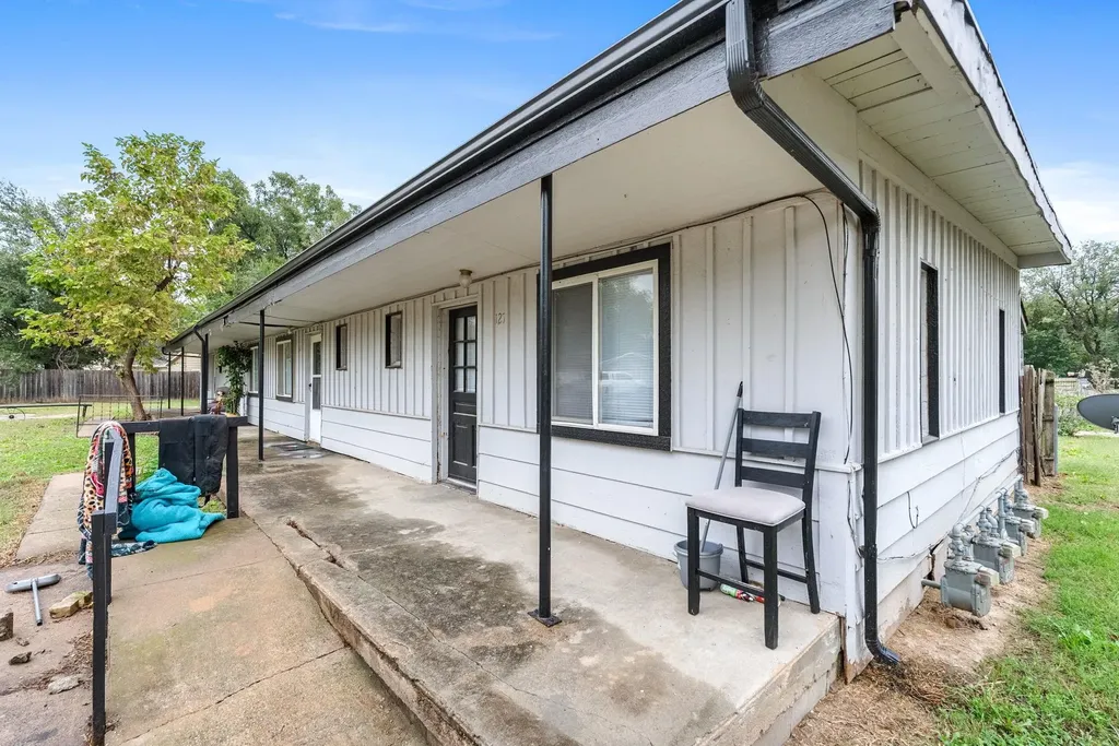 121-127 W 31st Street N Wichita KS 67204
