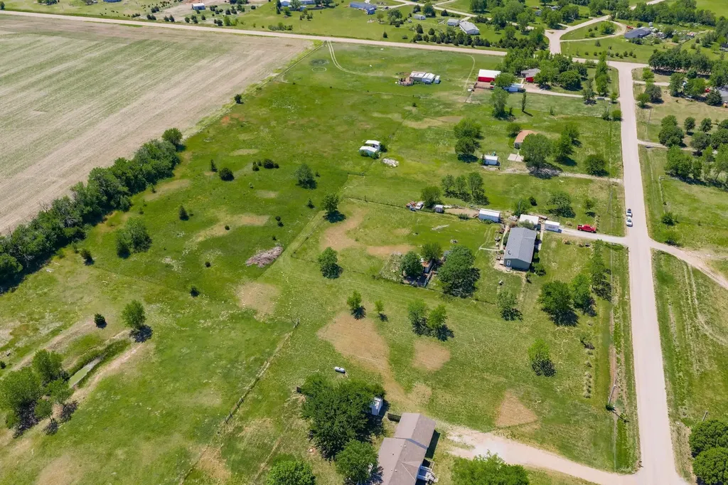 10300 N 109th W Sedgwick KS 67135