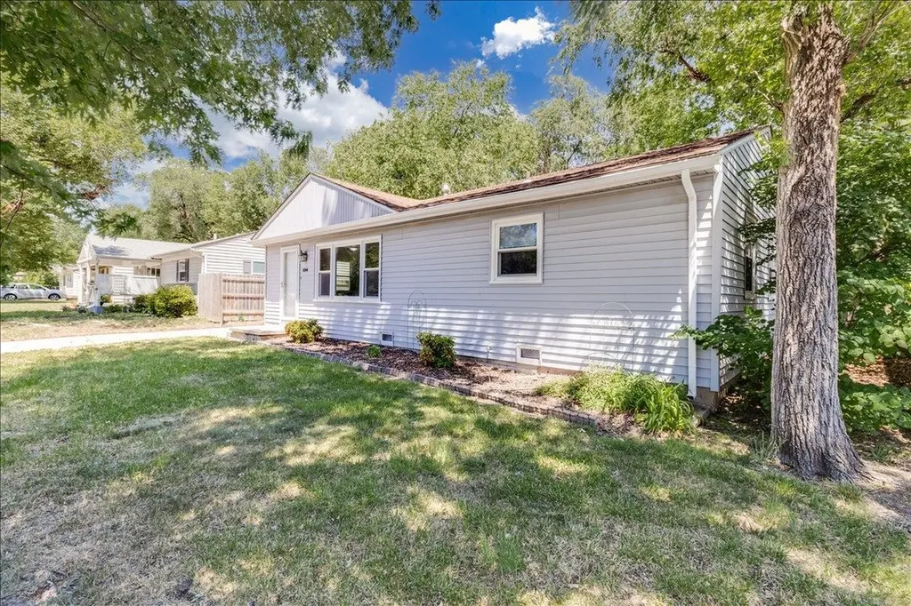 930 N Westview Derby KS 67037