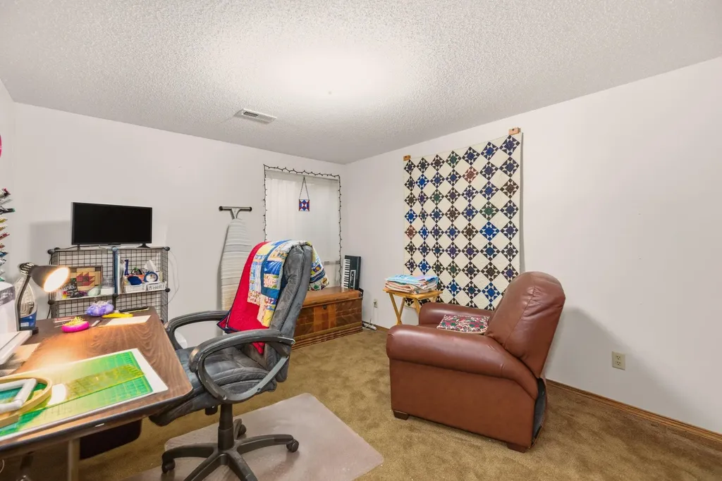 11914 W Carr Avenue Wichita KS 67209
