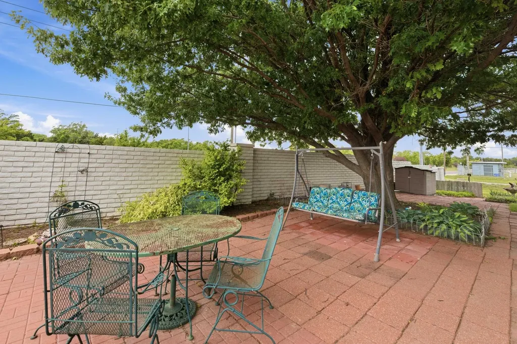 11914 W Carr Avenue Wichita KS 67209