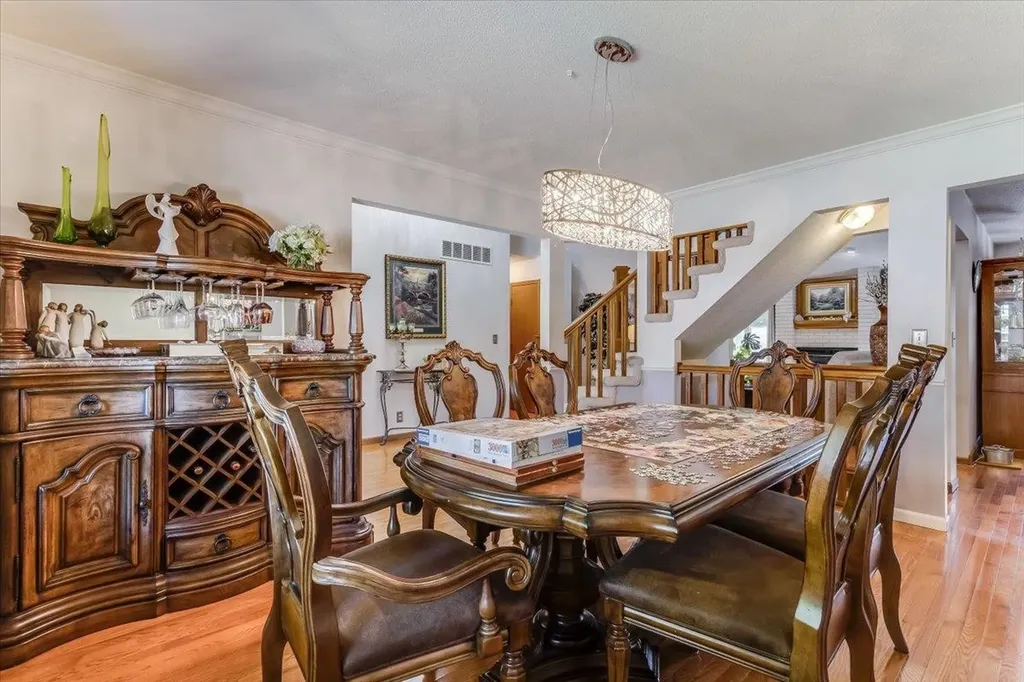 1851 N Denene Wichita KS 67212