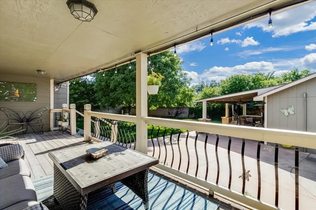 1851 N Denene Wichita KS 67212