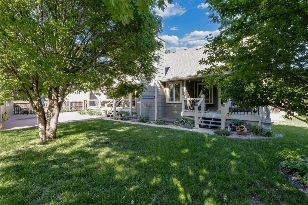 1851 N Denene Wichita KS 67212