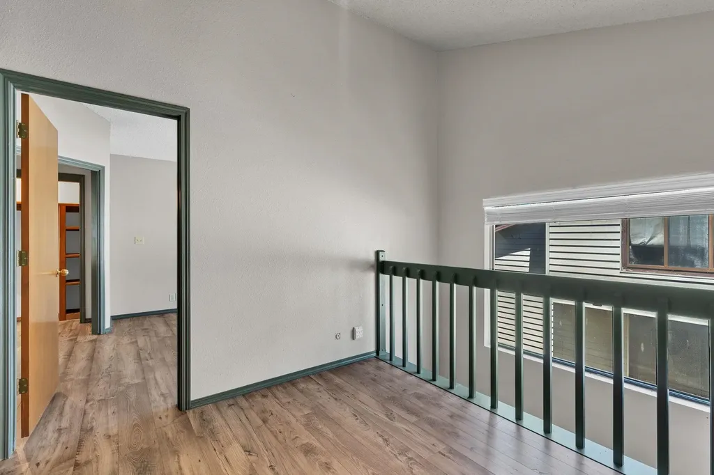 2014 N Woodlawn Boulevard Derby KS 67037-3129