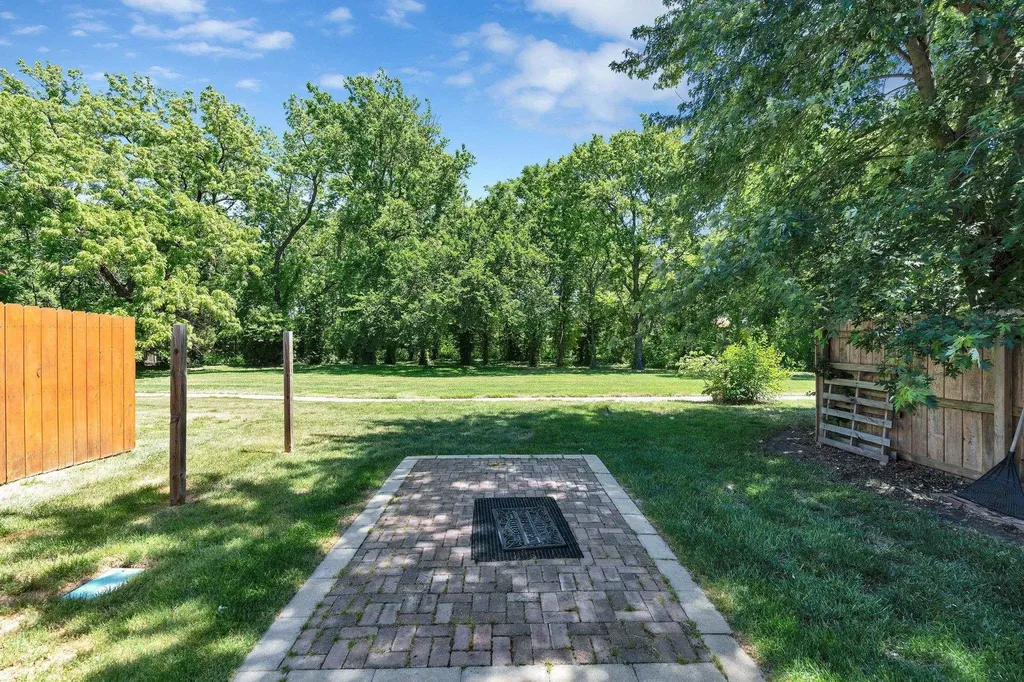 2014 N Woodlawn Boulevard Derby KS 67037-3129