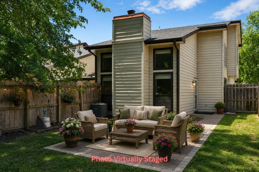 2014 N Woodlawn Boulevard Derby KS 67037-3129