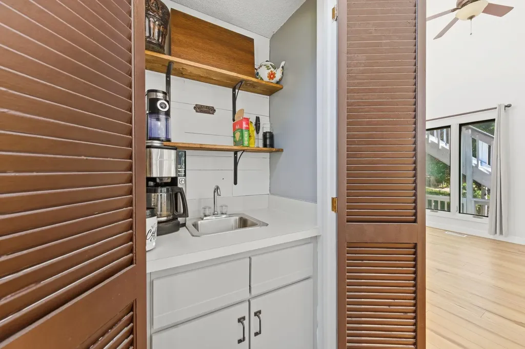 500 S Sharon Court Derby KS 67037