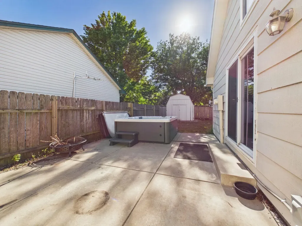 2109 S Dalton Street Wichita KS 67207