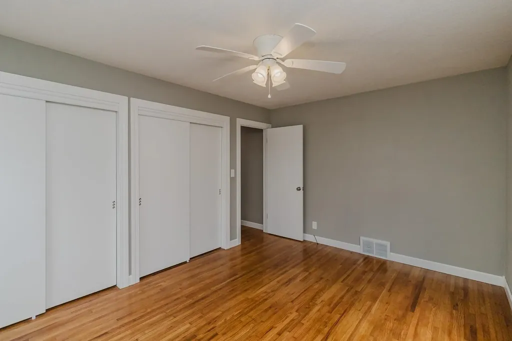 2335 S Crest Wichita KS 67207
