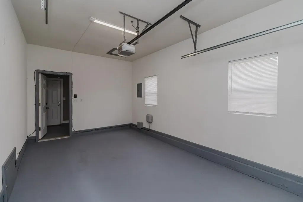 2335 S Crest Wichita KS 67207
