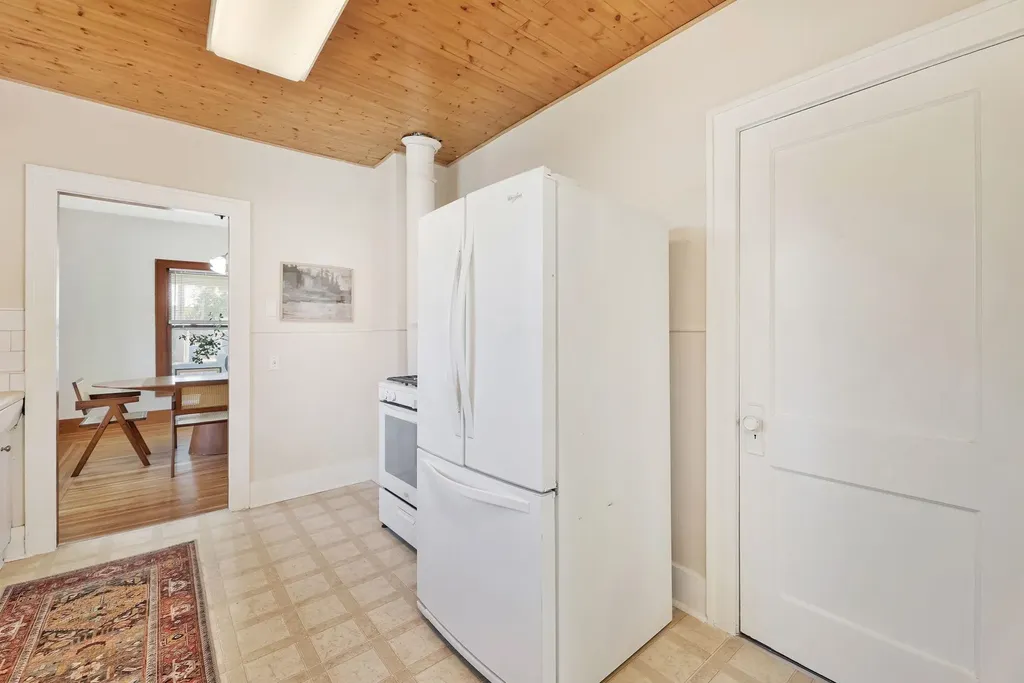 3112 E 1st Wichita KS 67214